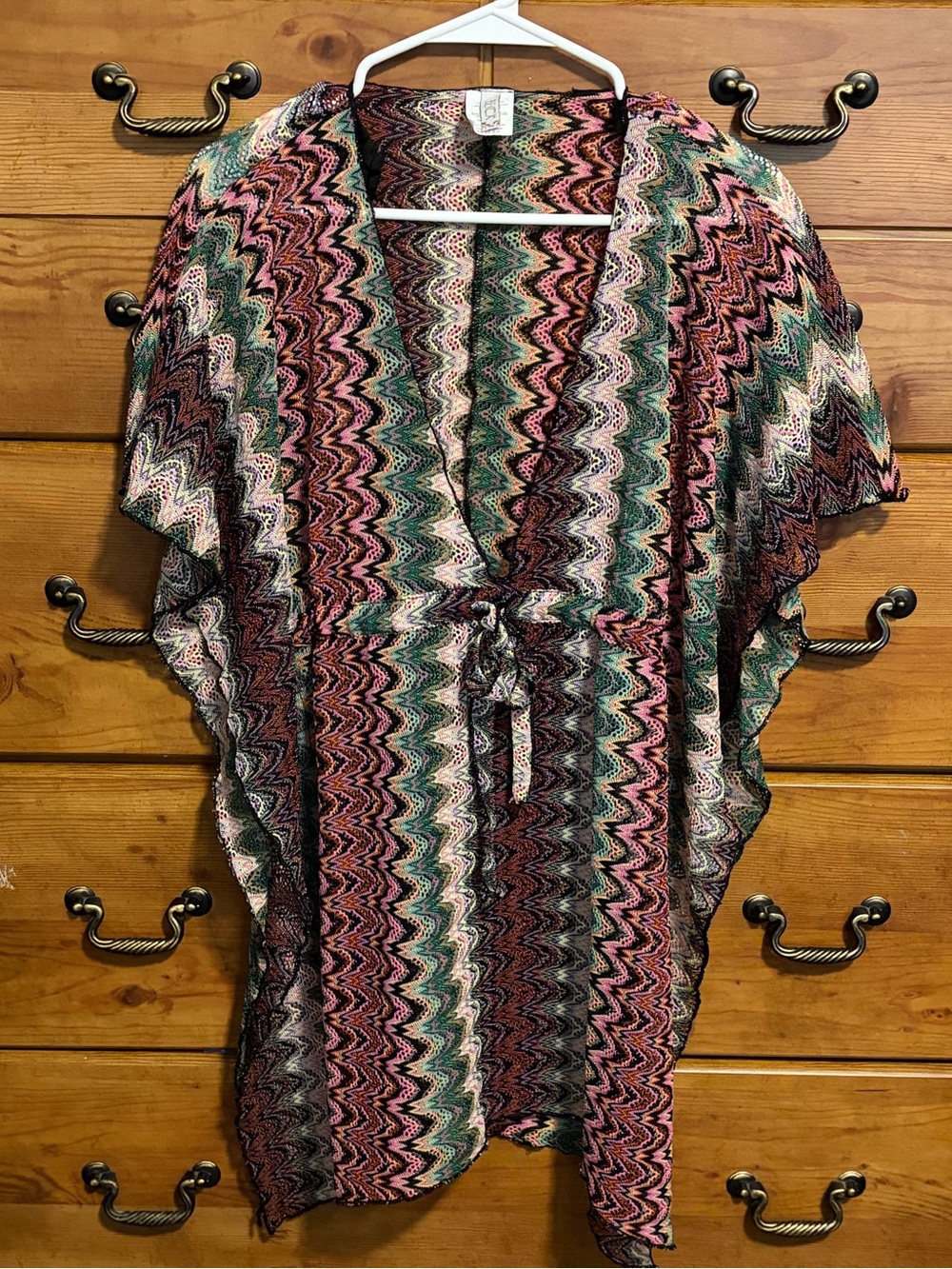 BECCA Multicolor Zigzag Tie-Waist Kimono Tunic